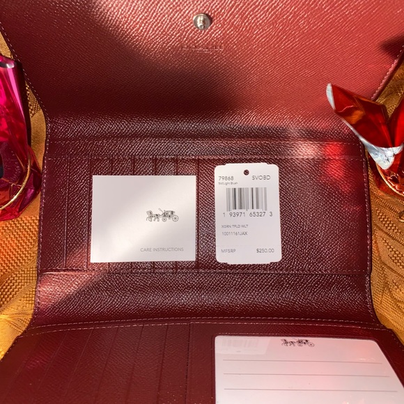 🆕 AUTHENTIC COACH TRIFOLD WALLET SV/LIGHT BLUSH - Picture 7 of 8